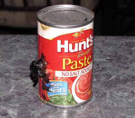 pictures of botulism canned food.